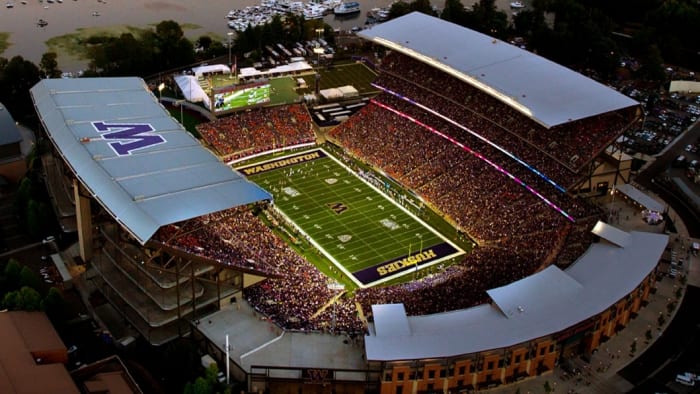 Huskies stadium